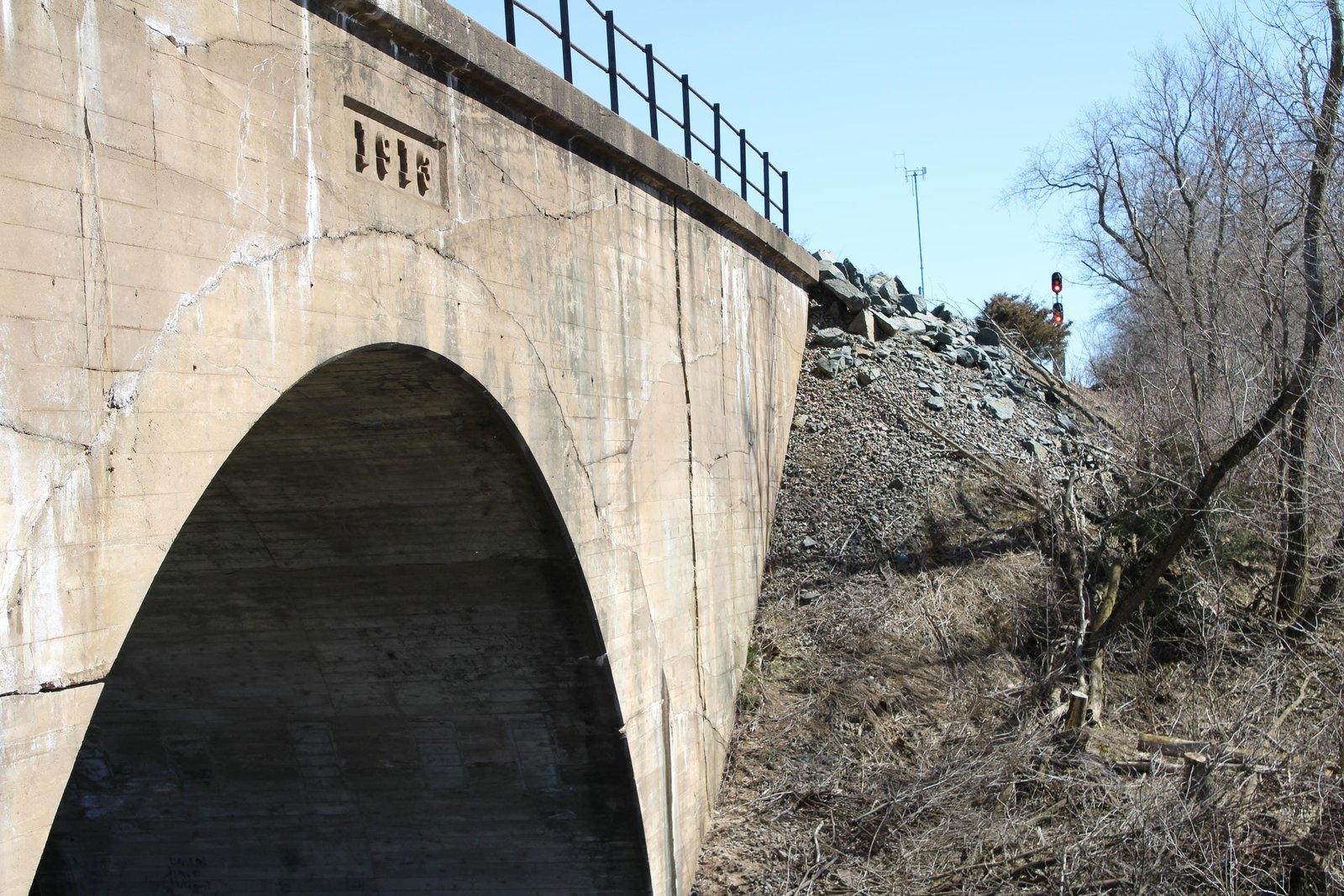 East abutment